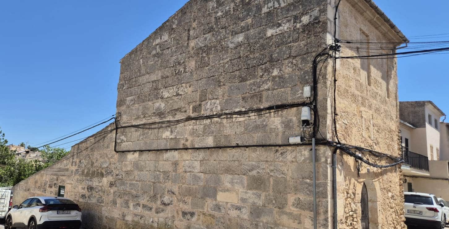 Dom na sprzedaż w Llubi z basenem - 199 000 € (Ref: 9027054)