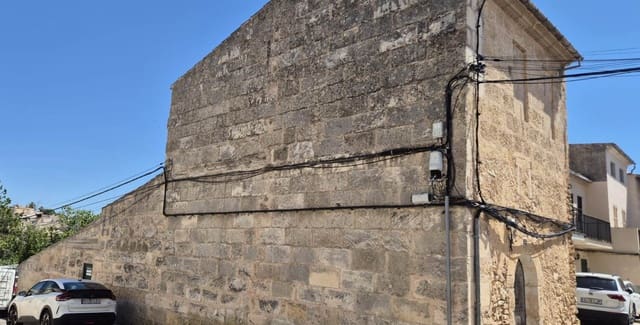 Byhus til salg i Llubí med swimmingpool - € 199.000 (Ref: 9027054)