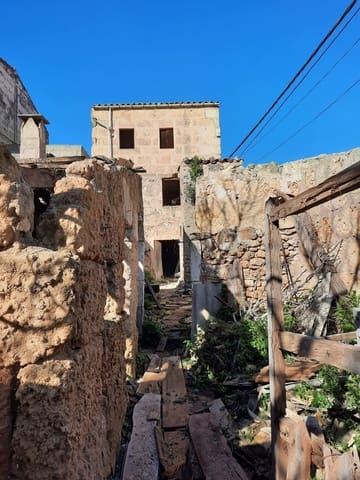 Byhus til salg i Llubí med swimmingpool - € 199.000 (Ref: 9027054)