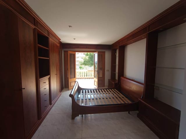 5 soveværelse Villa til salg i Cala Bona, Son Servera med swimmingpool garage - € 1.090.000 (Ref: 9035774)