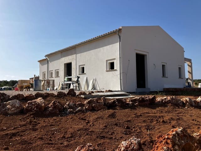 4 quarto Moradia para venda em Ses Salines com piscina - 2 800 000 € (Ref: 9215483)
