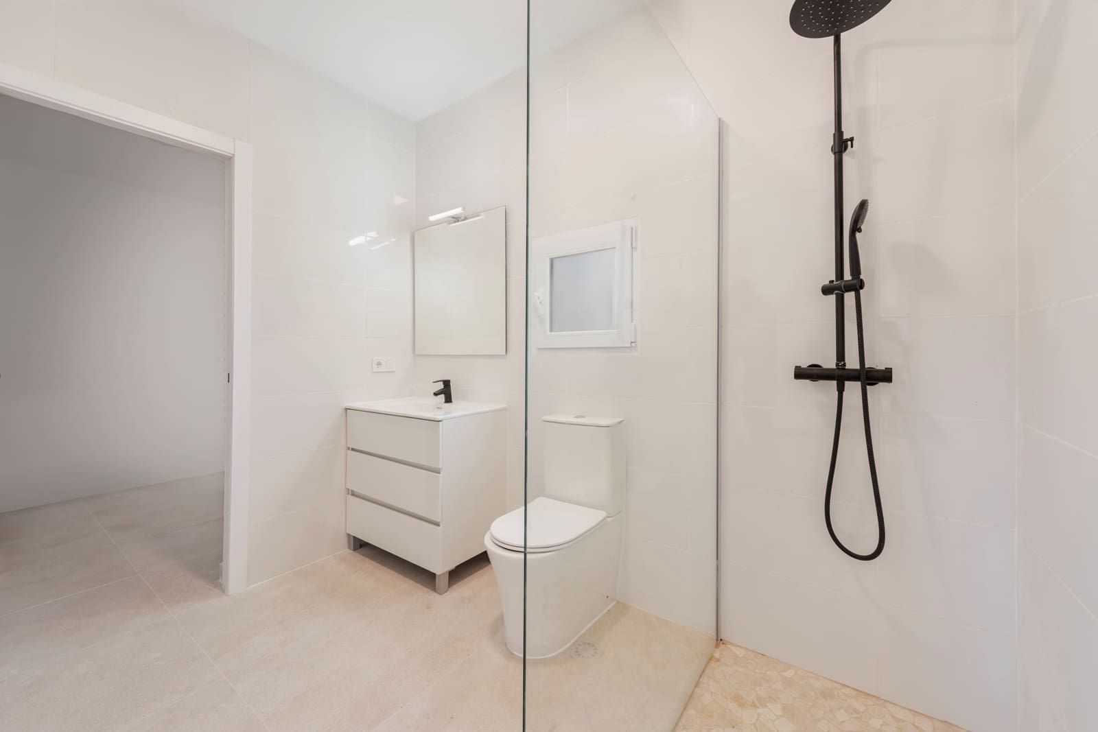 8 soveværelse Finca/Landehus til salg i Binissalem med swimmingpool - € 3.900.000 (Ref: 9215486)