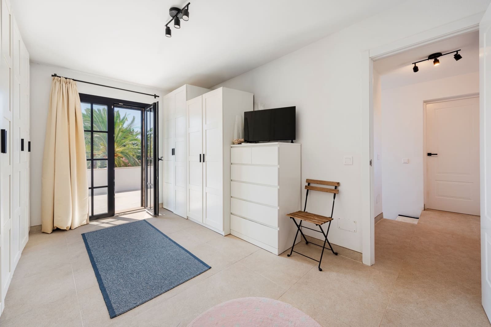 8 soveværelse Finca/Landehus til salg i Binissalem med swimmingpool - € 3.900.000 (Ref: 9215486)