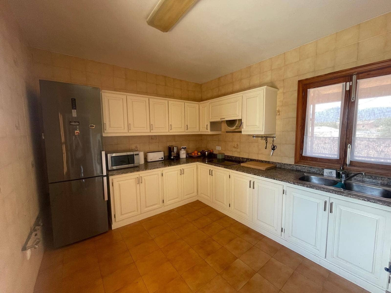 5 soverom Hus til salgs i Santa Maria del Cami med garasje - € 699 000 (Ref: 9215504)