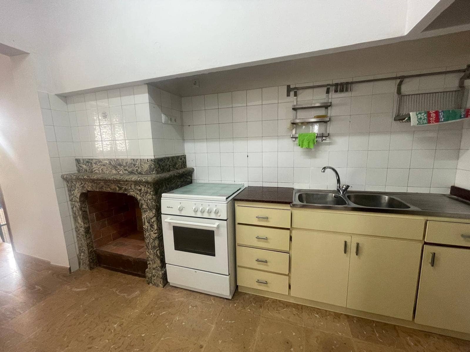 5 soverom Hus til salgs i Santa Maria del Cami med garasje - € 699 000 (Ref: 9215504)