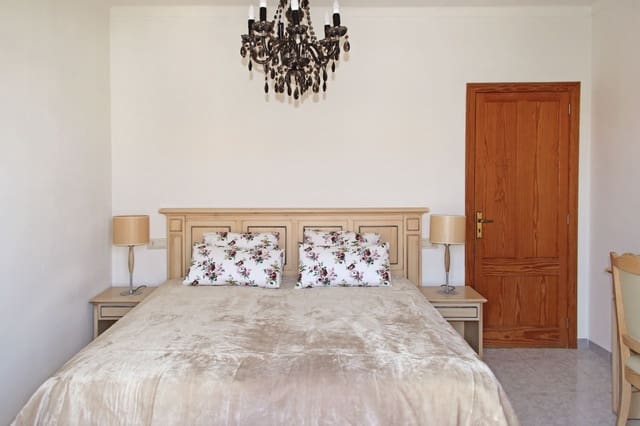 5 soveværelse Villa til salg i Santa Margalida med swimmingpool garage - € 975.000 (Ref: 9215514)