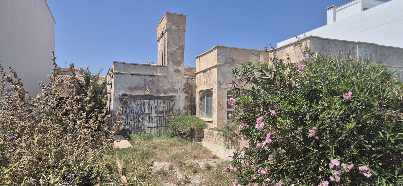 3 soveværelse Villa til salg i Santa Margalida med swimmingpool - € 1.400.000 (Ref: 9215515)