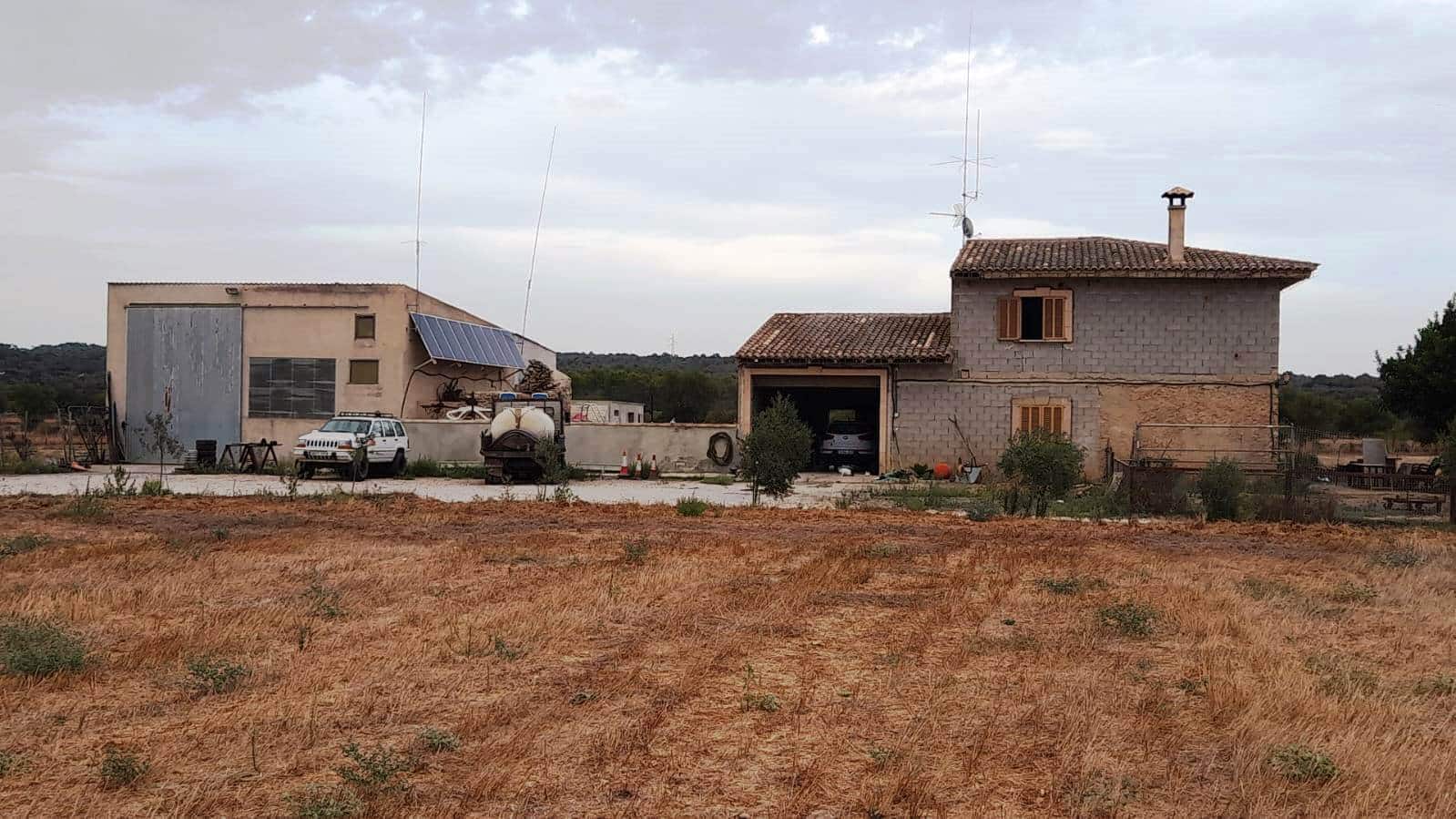 5 chambre Finca/Maison de Campagne à vendre à Costitx avec garage - 700 000 € (Ref: 9215519)