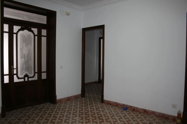 4 soveværelse Byhus til salg i Lloseta med garage - € 430.000 (Ref: 9216749)