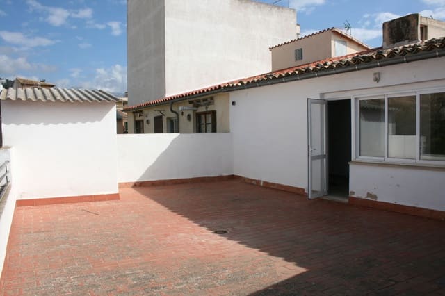 4 soveværelse Byhus til salg i Lloseta med garage - € 430.000 (Ref: 9216749)