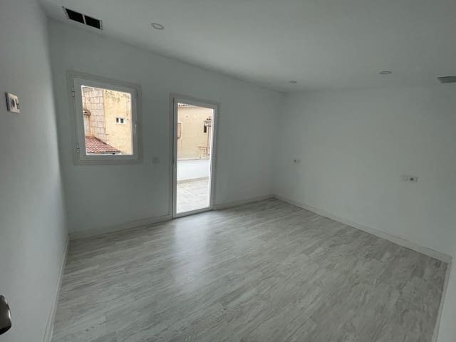 3 makuuhuone Huoneisto myytävänä paikassa Inca - 340 000 € (Ref: 9223706)