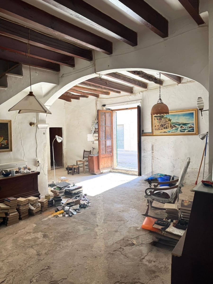 5 soveværelse Byhus til salg i Costitx med garage - € 540.000 (Ref: 9242511)