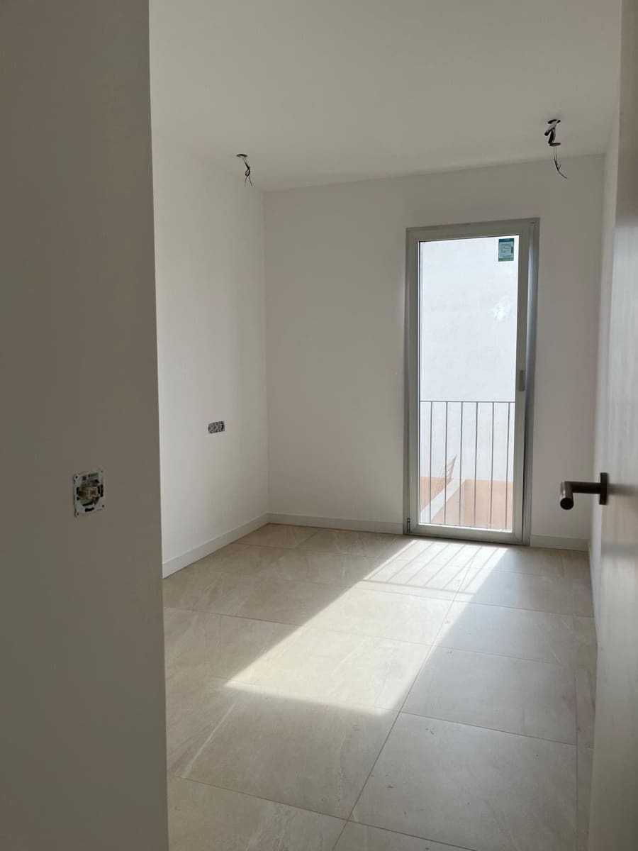 3 sypialnia Dom na sprzedaż w Binissalem z garażem - 578 000 € (Ref: 9293975)