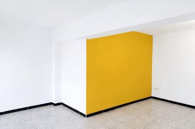 3 quarto Apartamento para venda em El Camp d'en Serralta, Palma de Mallorca - 330 000 € (Ref: 9602344)