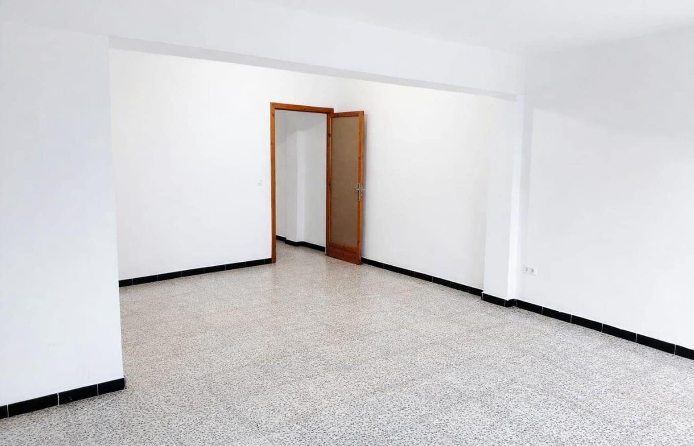 3 quarto Apartamento para venda em Palma de Mallorca - 330 000 € (Ref: 9602344)