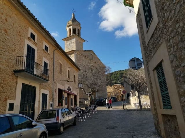 Teren niezagospodarowany na sprzedaż w Mancor de la Vall - 550 000 € (Ref: 9603464)