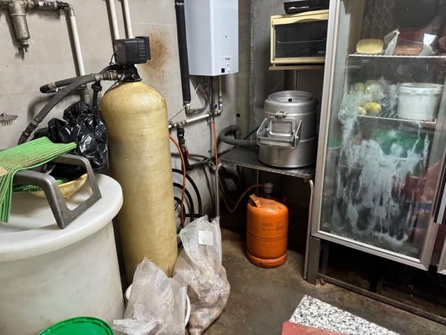 Commerciale in vendita in Binissalem - 85.000 € (Rif: 9748402)