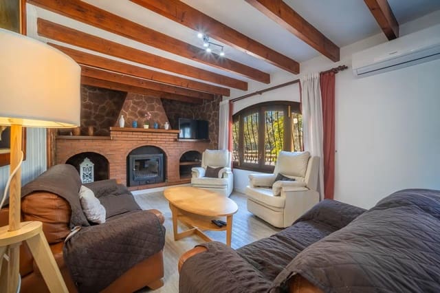 5 makuuhuone Huvila myytävänä paikassa Alcúdia mukana uima-altaan - 1 650 000 € (Ref: 9807441)