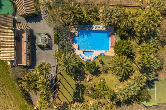 5 makuuhuone Huvila myytävänä paikassa Alcúdia mukana uima-altaan - 1 650 000 € (Ref: 9807441)