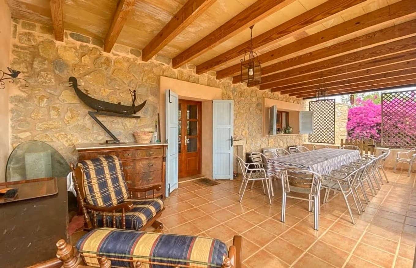 5 soverom Finca/Herregård til salgs i Inca med svømmebasseng - € 739 000 (Ref: 9810826)