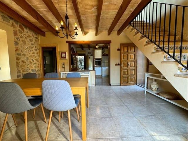 4 soveværelse Finca/Landehus til salg i Bunyola med swimmingpool - € 1.580.000 (Ref: 9810827)