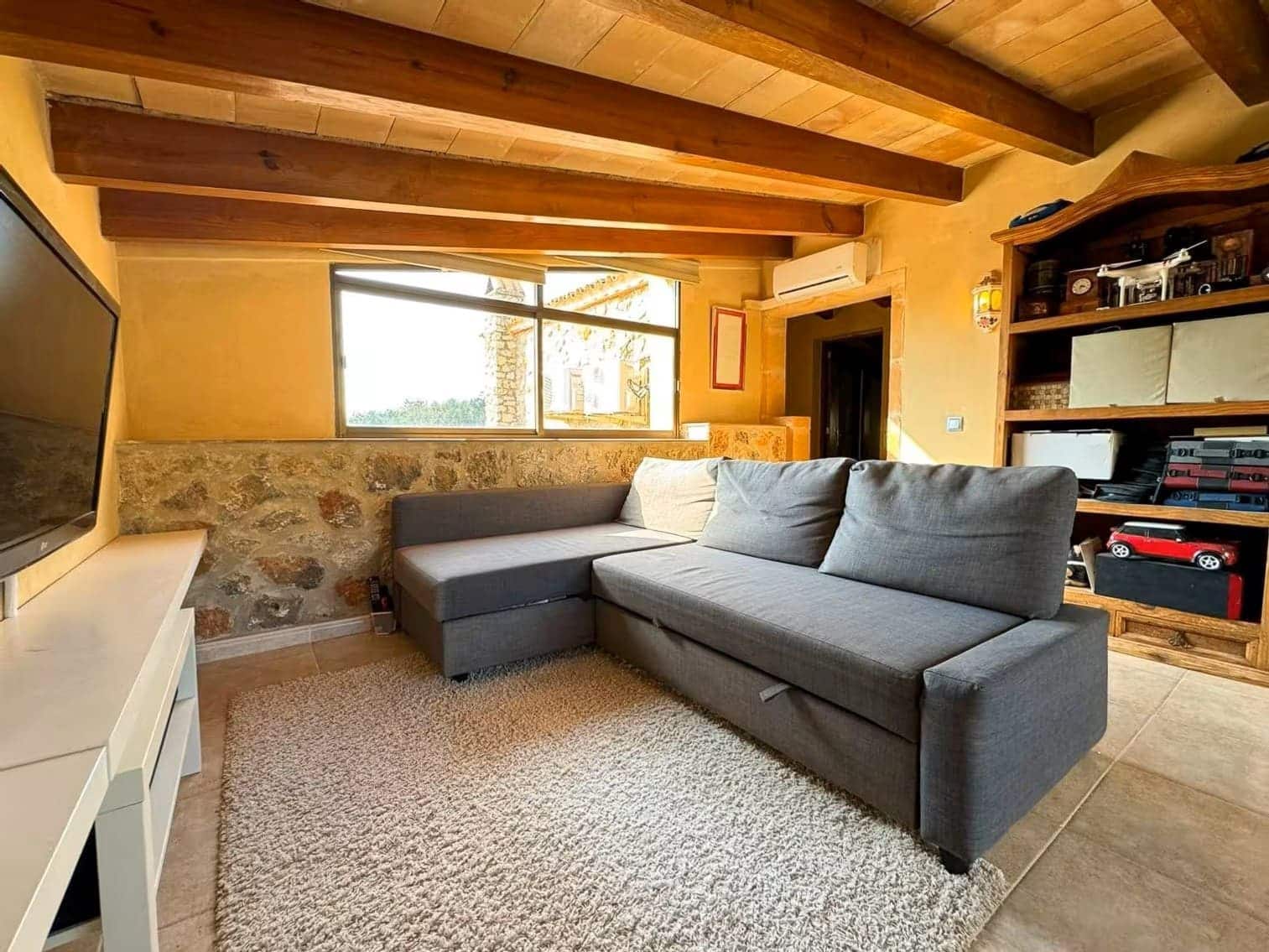 4 soveværelse Finca/Landehus til salg i Bunyola med swimmingpool - € 1.580.000 (Ref: 9810827)