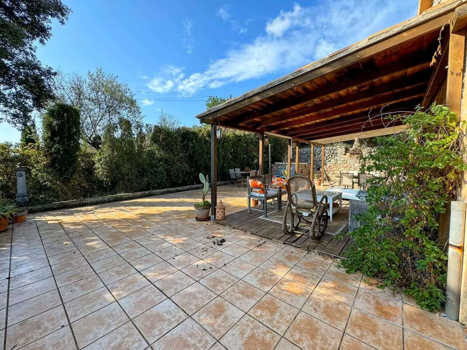 4 soveværelse Finca/Landehus til salg i Bunyola med swimmingpool - € 1.580.000 (Ref: 9810827)