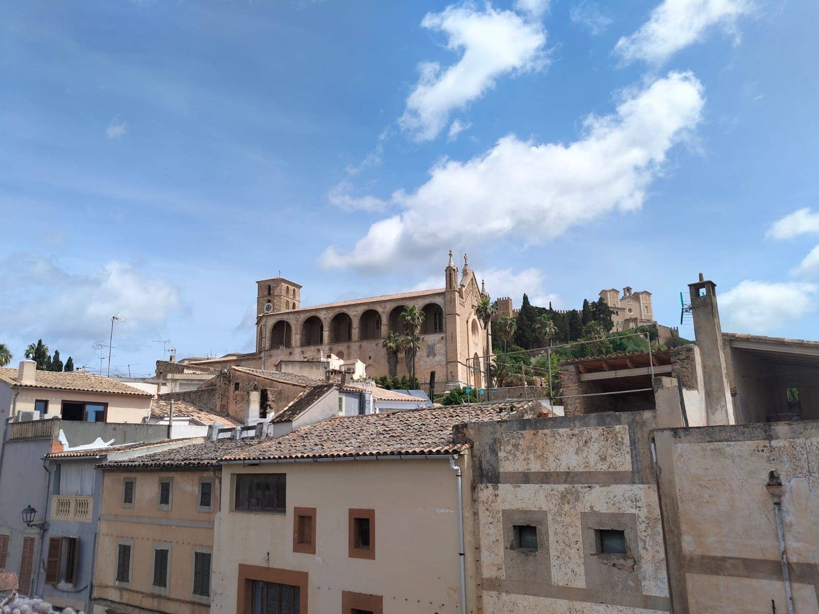 3 bedroom Townhouse for sale in Arta - € 415,000 (Ref: 9921395)