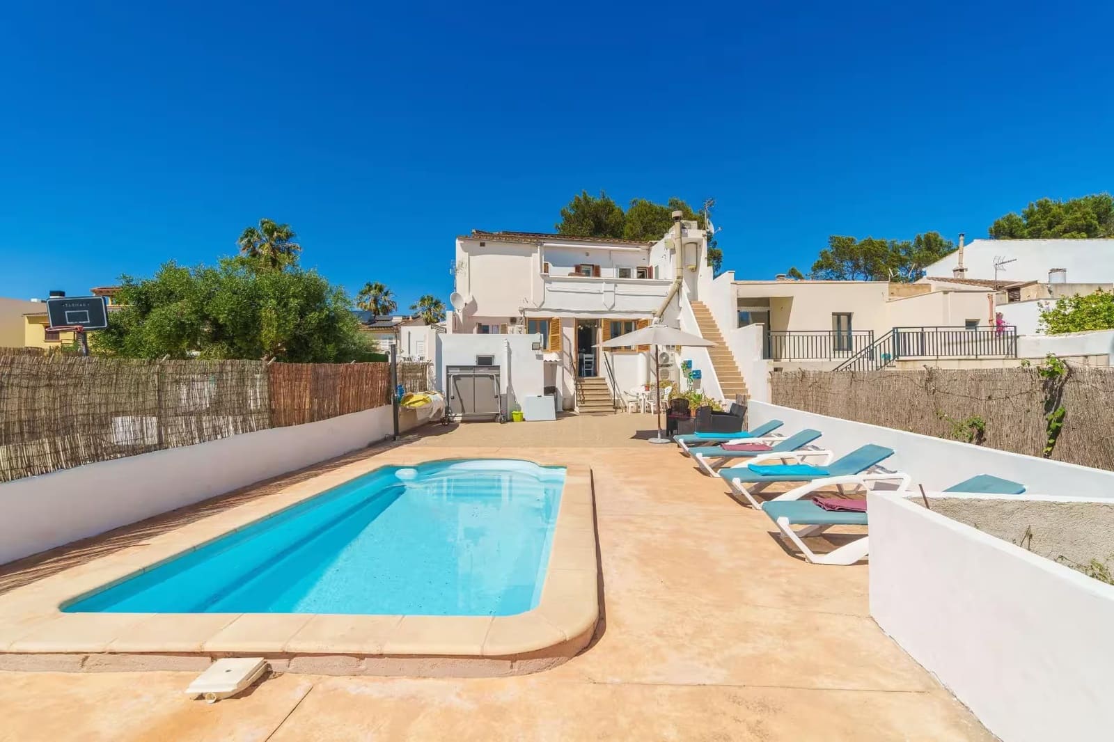 4 soveværelse Lejlighed til salg i Alcudia med swimmingpool - € 695.000 (Ref: 9968063)