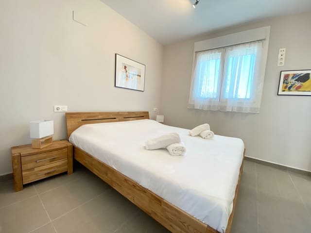 Appartement de 2 chambres à louer à Playa Arenal - Bol, Calpe / Calp avec piscine garage - 1 400 € (Ref: 10017023)