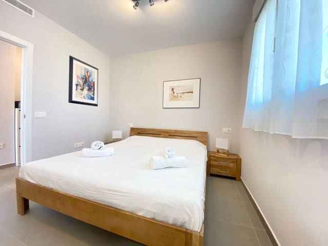 Appartement de 2 chambres à louer à Playa Arenal - Bol, Calpe / Calp avec piscine garage - 1 400 € (Ref: 10017023)