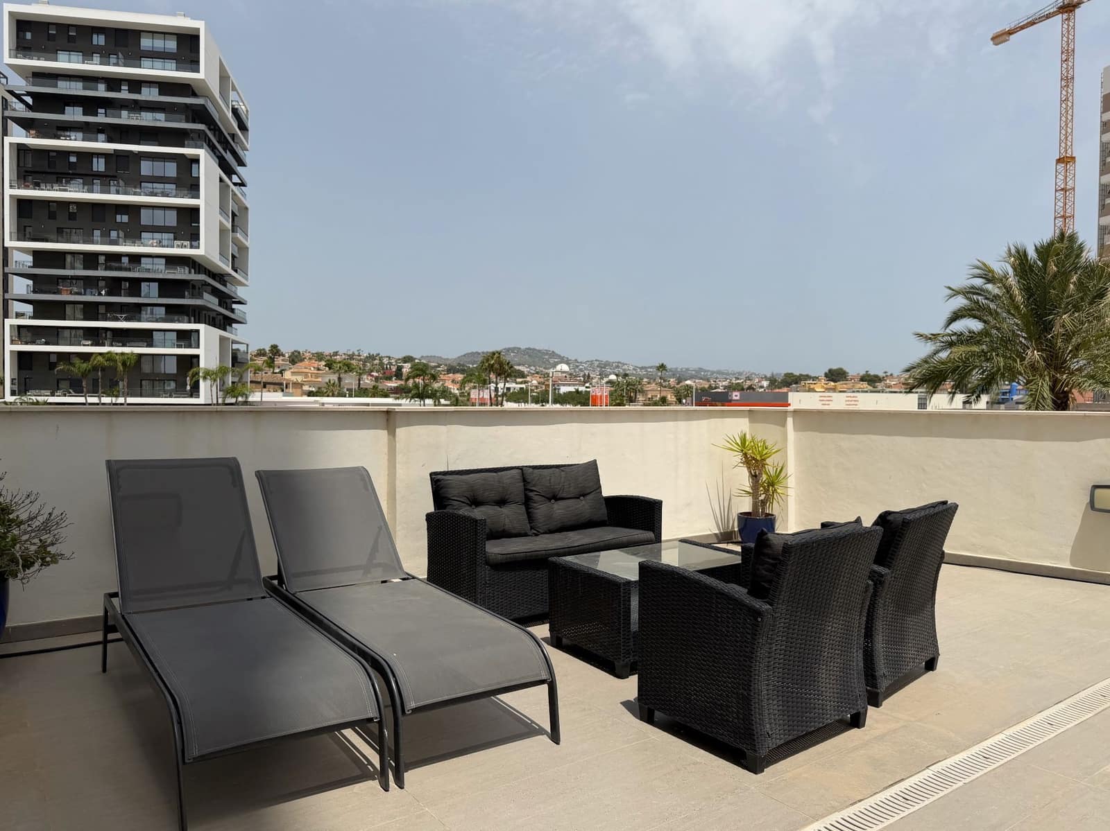 2 bedroom Apartment for rent in Calpe / Calp with pool garage - € 1,400 (Ref: 10017023)