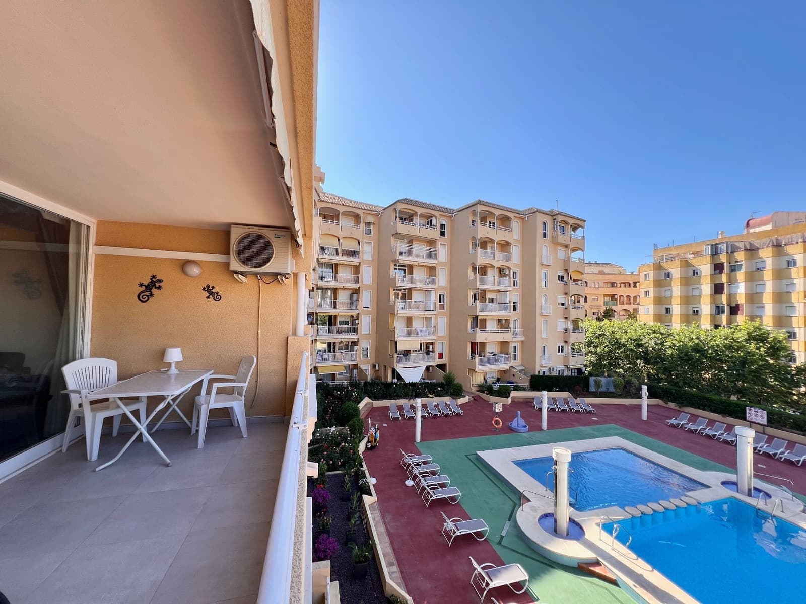 1 makuuhuone Huoneisto vuokrattavana paikassa Calpe / Calp mukana uima-altaan - 750 € (Ref: 10036321)