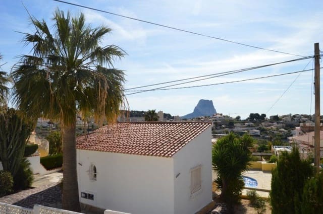 5 bedroom Villa for sale in Canuta, Calpe / Calp with pool garage - € 759,000 (Ref: 4350447)