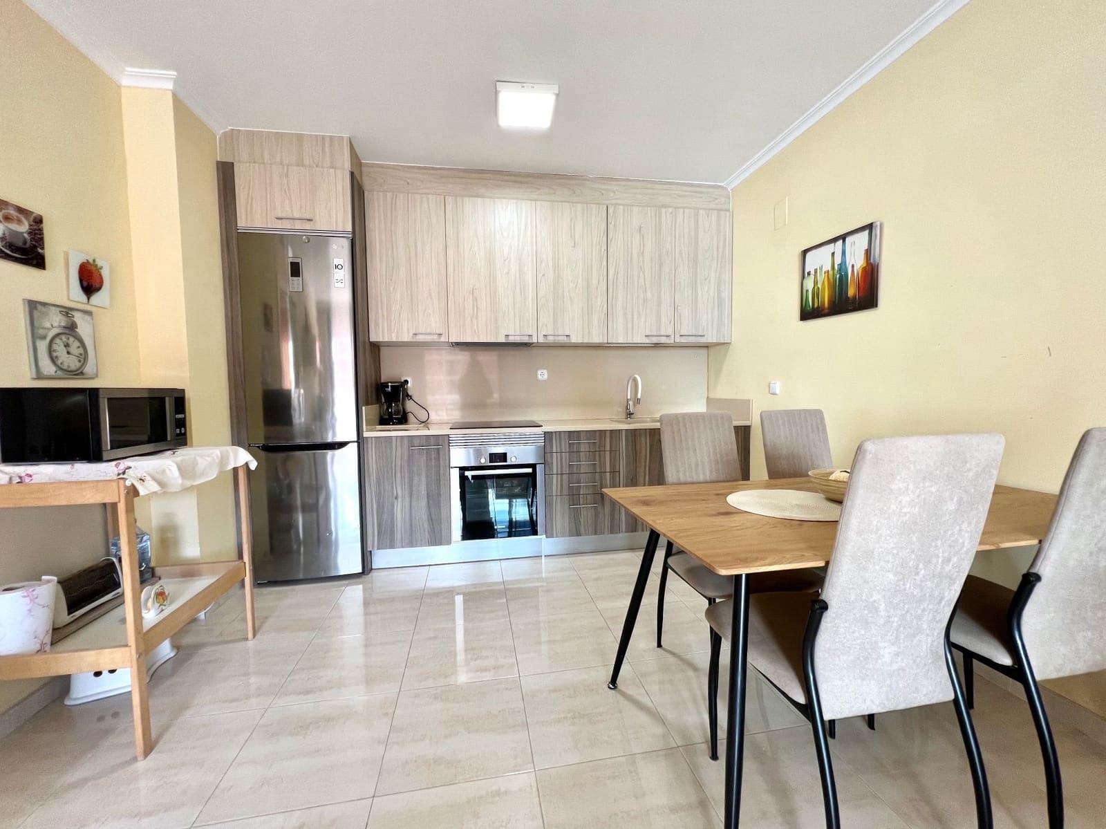 1 sovrum Lägenhet att hyra i Calpe / Calp med pool - 750 € (Ref: 7990726)