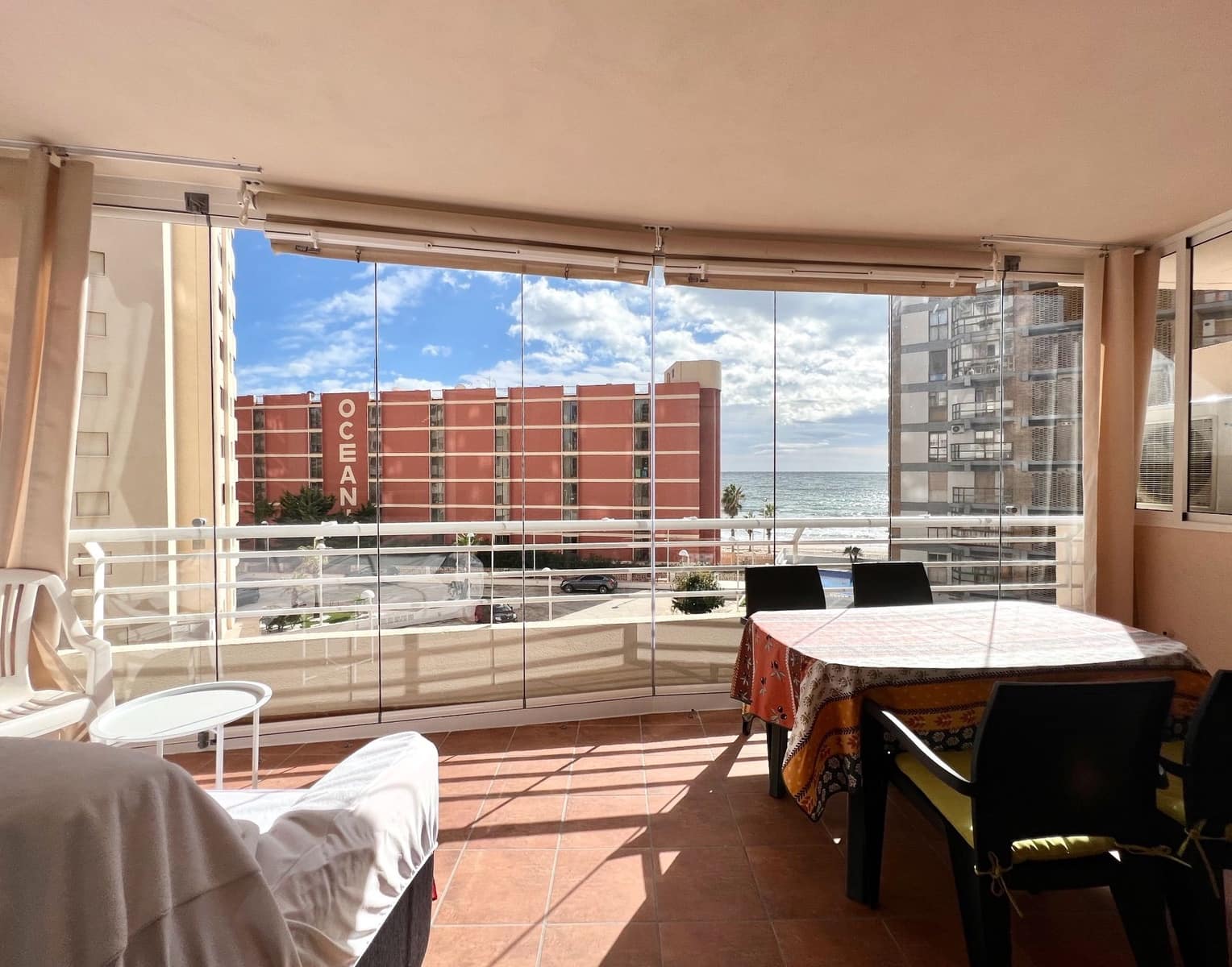 1 sovrum Lägenhet att hyra i Calpe / Calp med pool - 750 € (Ref: 7990726)