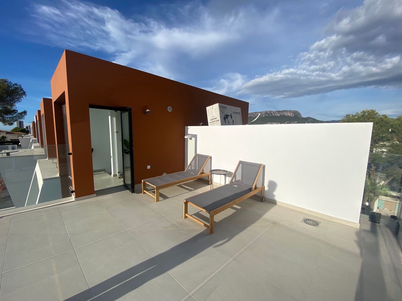 3 soveværelse Semi-Rækkehus til salg i Calpe / Calp - € 505.000 (Ref: 7990749)