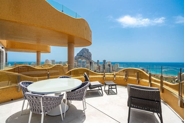 Apartamento de 3 habitaciones en Calpe / Calp en venta con piscina garaje - 650.000 € (Ref: 7990766)