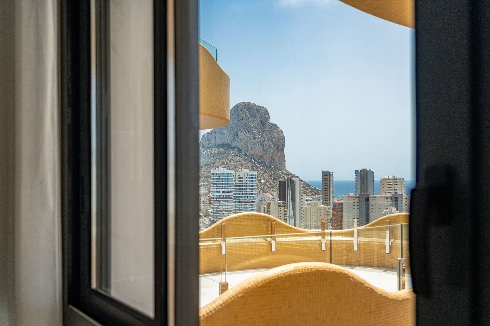 Apartamento de 3 habitaciones en Calpe / Calp en venta con piscina garaje - 650.000 € (Ref: 7990766)