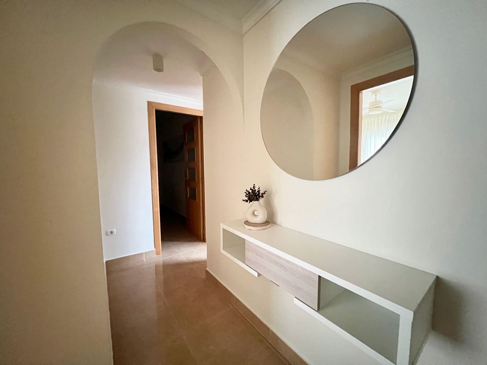 Appartement de 1 chambre à louer à Calpe / Calp avec piscine garage - 990 € (Ref: 7990772)