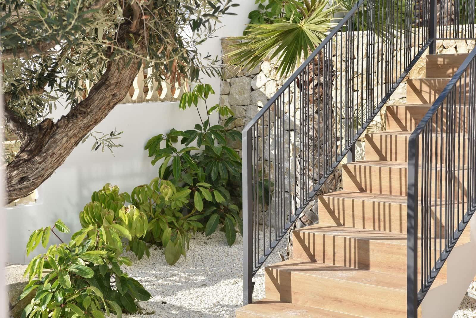 3 bedroom Villa for sale in Calpe / Calp - € 1,985,000 (Ref: 7990781)