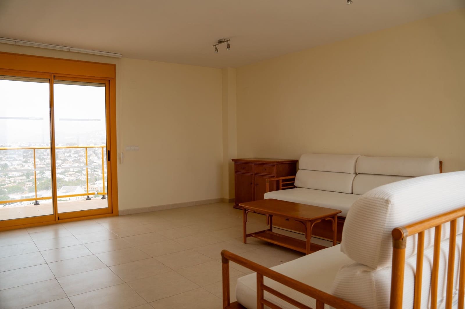 Apartamento de 3 habitaciones en Calpe / Calp en venta con piscina garaje - 637.000 € (Ref: 7990790)