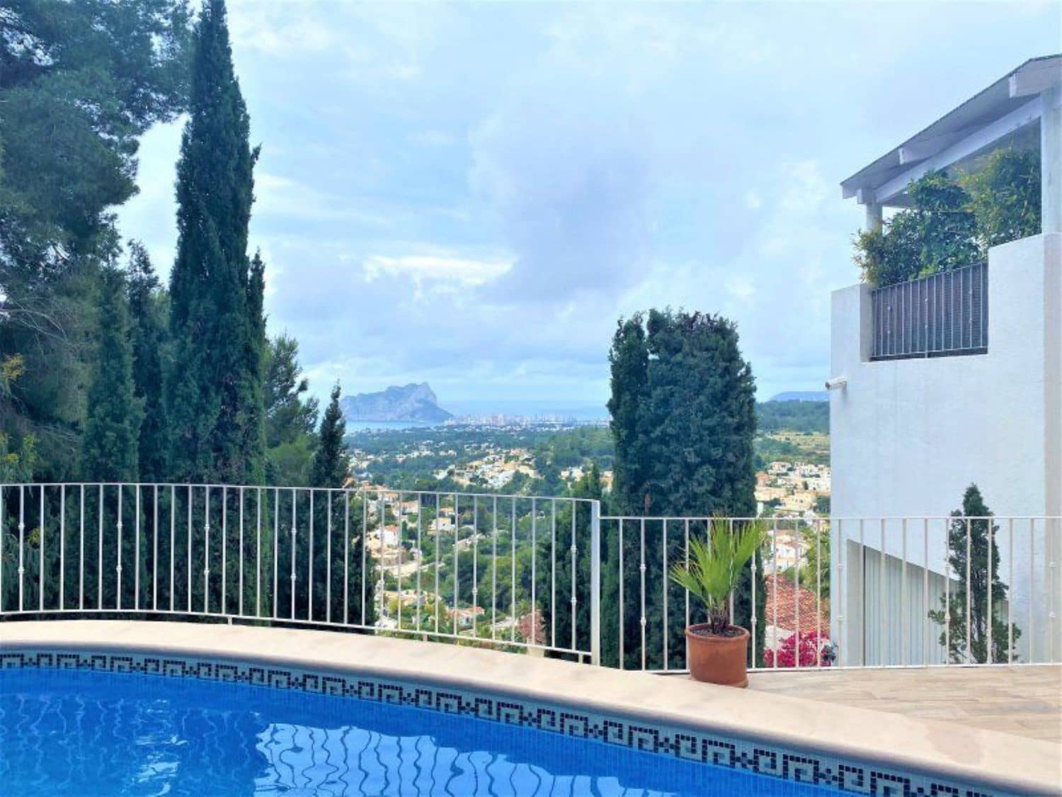 7 soverom Villa til salgs i Benissa med svømmebasseng garasje - € 1 590 750 (Ref: 7990794)