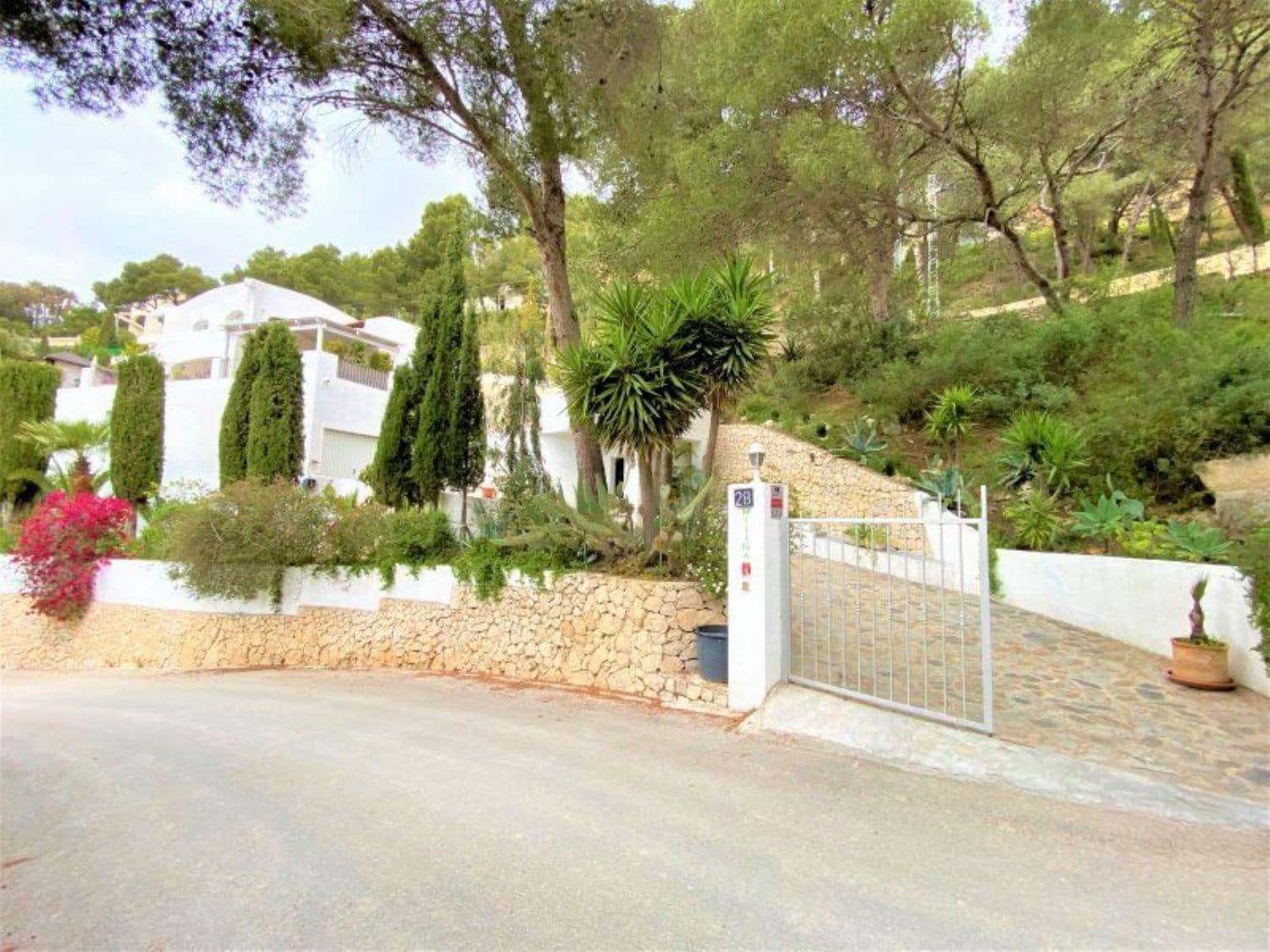 7 soverom Villa til salgs i Benissa med svømmebasseng garasje - € 1 590 750 (Ref: 7990794)