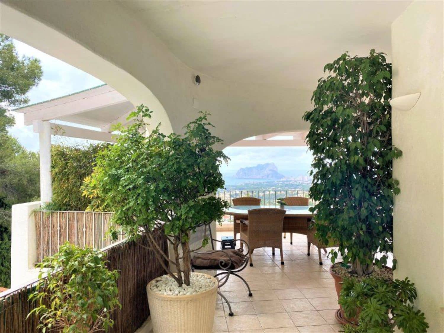 7 soverom Villa til salgs i Benissa med svømmebasseng garasje - € 1 590 750 (Ref: 7990794)