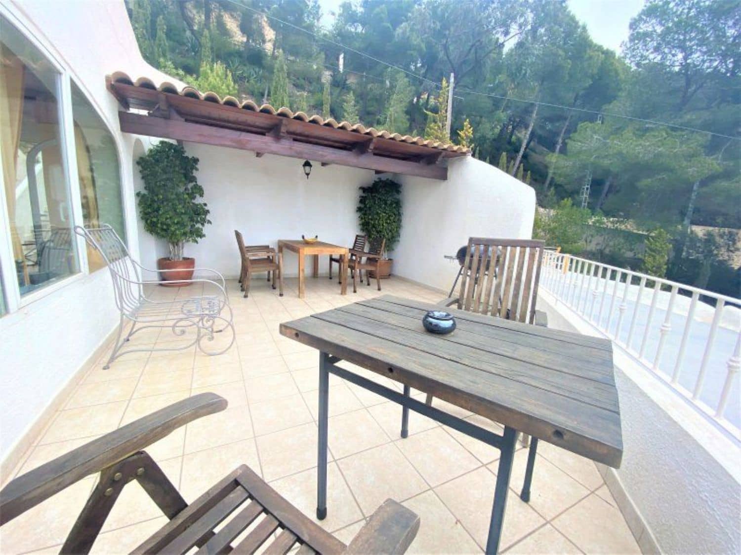 7 soverom Villa til salgs i Benissa med svømmebasseng garasje - € 1 590 750 (Ref: 7990794)