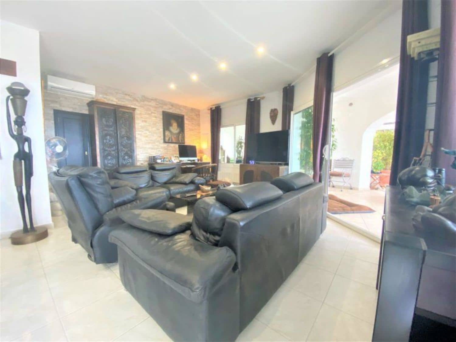 7 soverom Villa til salgs i Benissa med svømmebasseng garasje - € 1 590 750 (Ref: 7990794)