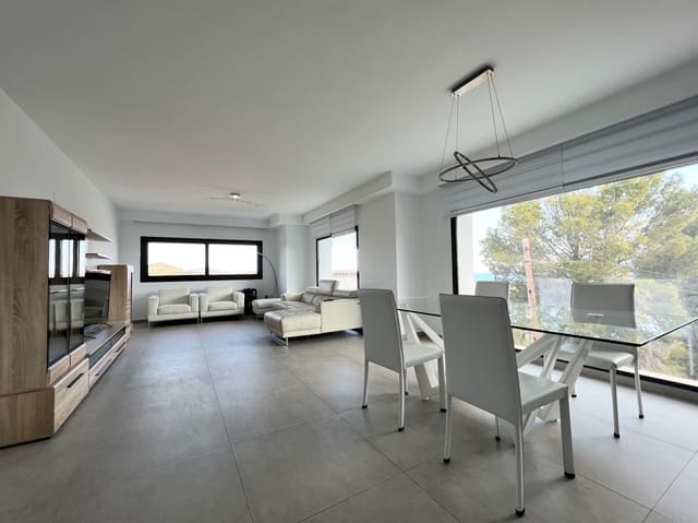 Chalet de 4 habitaciones en Calpe / Calp en venta con piscina garaje - 900.000 € (Ref: 7990796)