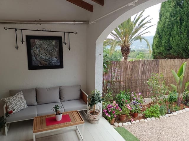 3 bedroom Bungalow for sale in Pedreguer - € 289,000 (Ref: 7990812)