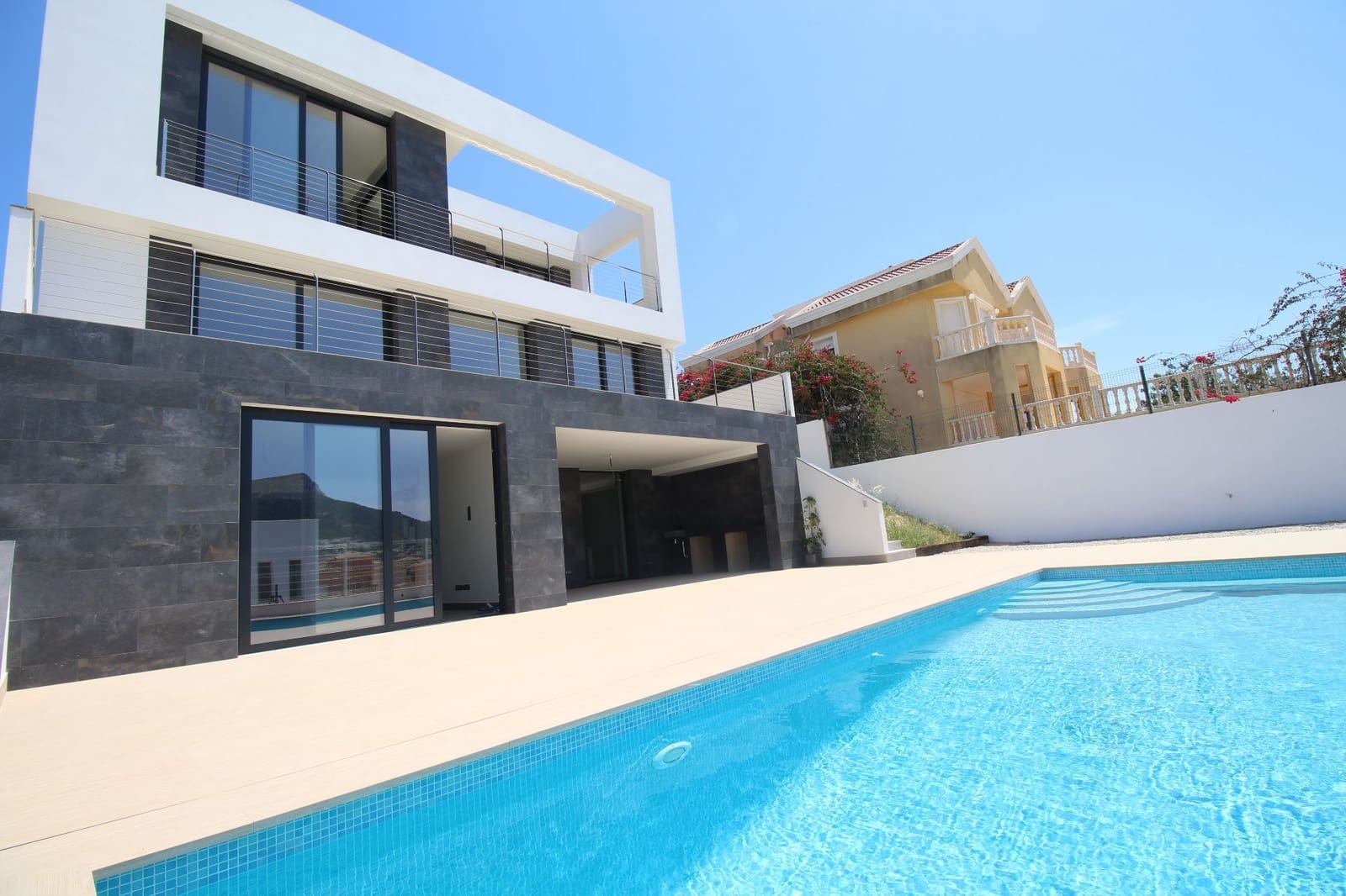 Chalet de 5 habitaciones en Calpe / Calp en venta con piscina garaje - 1.100.000 € (Ref: 7990814)